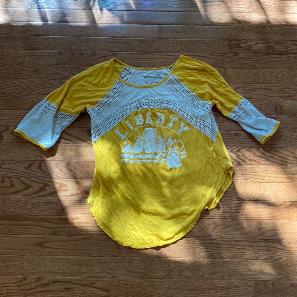 Cotton T shirt , size S